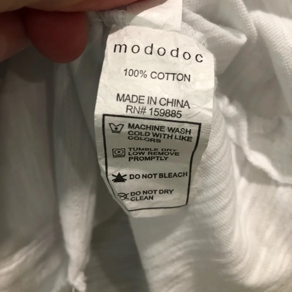 NWOT! Mododoc Sleeveless Top With Front Ruffle - Picture 3 of 4